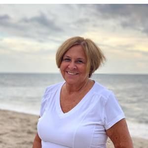 Meet your Posher, Tina